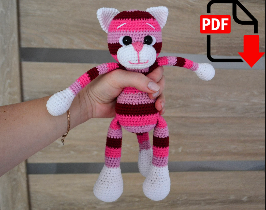 Adorable Crochet Cat